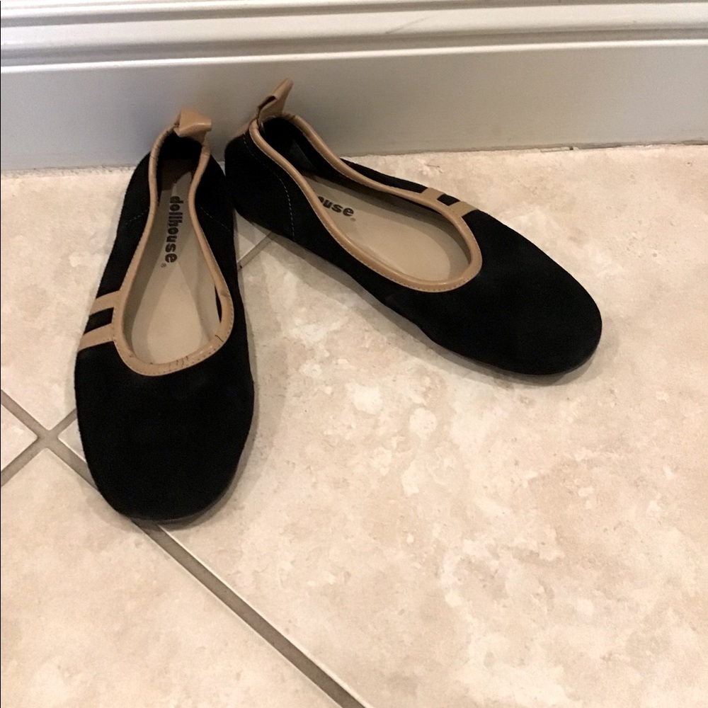 💥 MOVING SALE💥 Black Striped Flats
